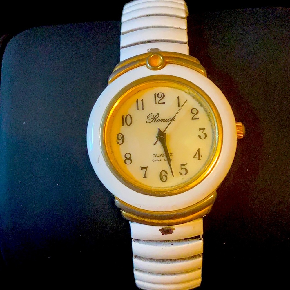 Vtg Ronica Wristwatch w/Expansion Band Quartz Mvt